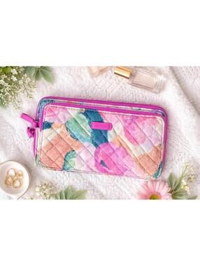 Vera Bradley Superbloom Quilted Zip Wallet / Wristlet – Colorful Patchwork Print